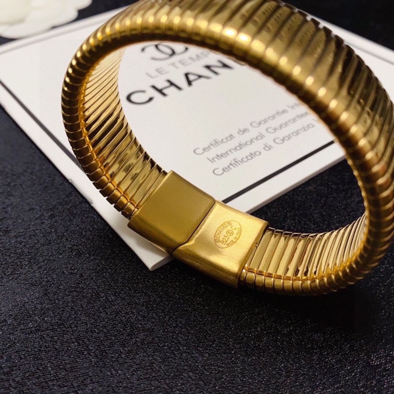 Ch**el bracelets